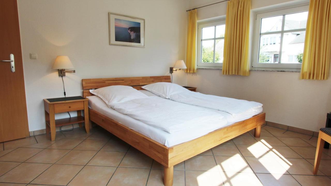 Duenenhaus Apartment เกอเรน ภายนอก รูปภาพ